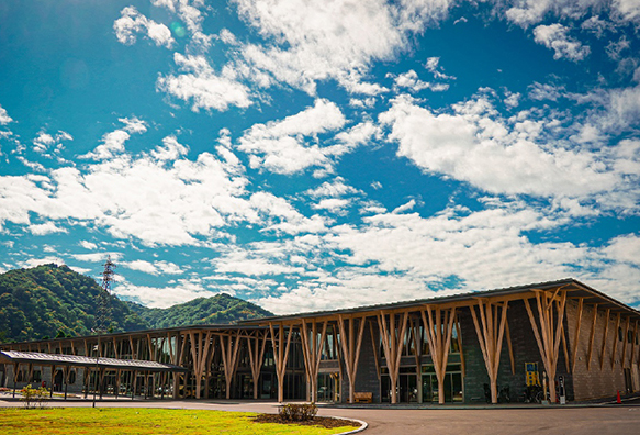 森のような町役場